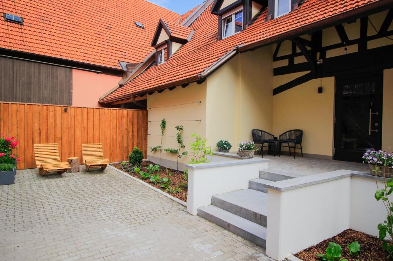 Gasthof Pension Zum Goldenen Hirschen Burgbernheim Dış mekan fotoğraf