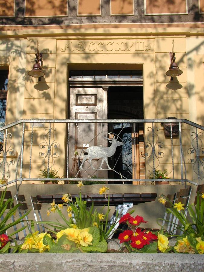 Gasthof Pension Zum Goldenen Hirschen Burgbernheim Dış mekan fotoğraf